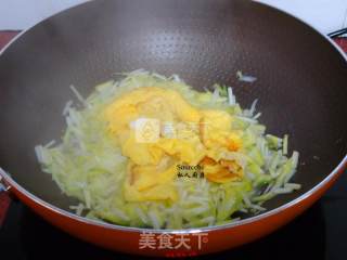 韭黄鸡蛋炒意面的做法步骤：5