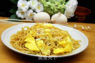 韭黄鸡蛋炒意面的做法步骤：9