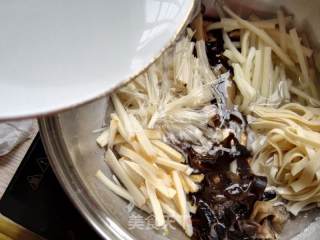 酸辣汤(家常版)的做法步骤：14