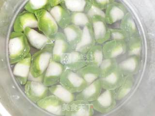 白菜型饺子的做法步骤：11