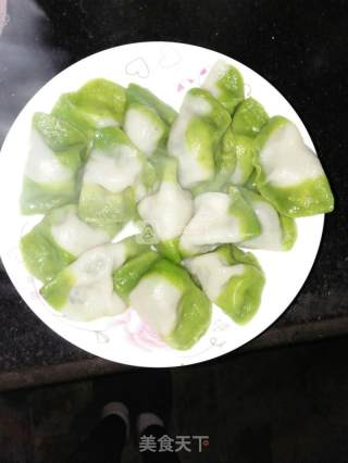 白菜型饺子的做法步骤：12