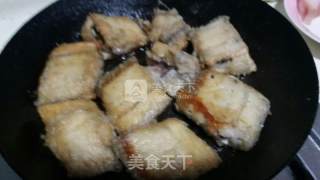 红烧带鱼的做法步骤：4