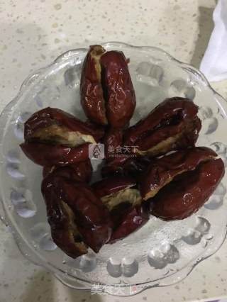 红枣酿糯米的做法步骤：2
