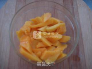 芒果蛋糕卷的做法步骤：11