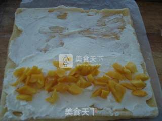 芒果蛋糕卷的做法步骤：12