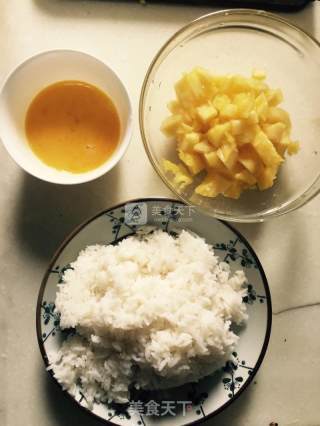 菠萝饭的做法步骤：2