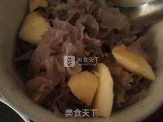 银木耳的做法步骤：6