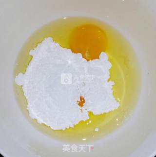 草莓千层的做法步骤：2