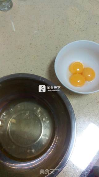 千叶纹蛋糕的做法步骤：1