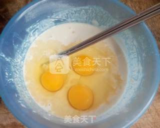 香葱鸡蛋饼的做法步骤：3
