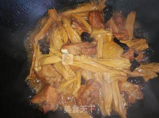 腐竹烧排骨的做法步骤：13