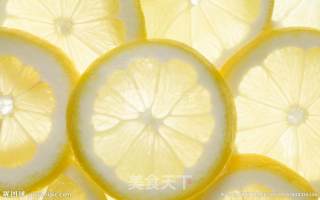 草莓柠檬茶的做法步骤：4