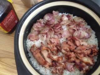 叉烧鸡腿腊肠煲仔饭的做法步骤：7