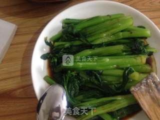 叉烧鸡腿腊肠煲仔饭的做法步骤：8
