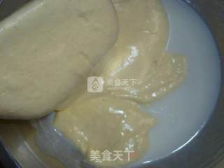 玫瑰草莓慕斯蛋糕的做法步骤：6