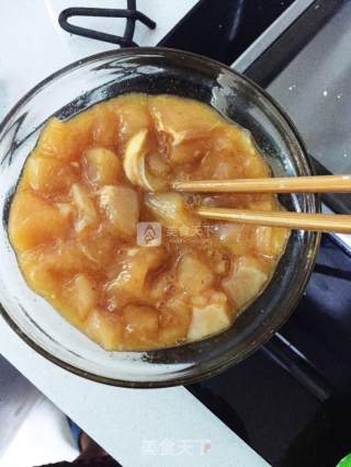 鸡肉番茄焗饭的做法步骤：1