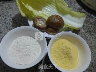 香菇白菜玉米面疙瘩的做法步骤：1