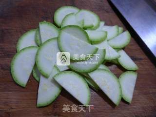 西葫芦肉面筋波纹面的做法步骤：2