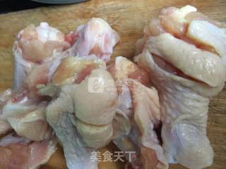 蜜汁叉烧鸡腿的做法步骤：1