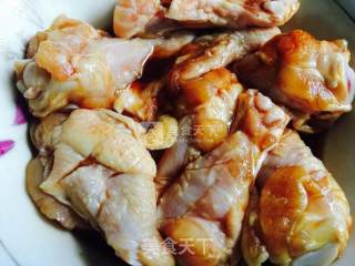 蜜汁叉烧鸡腿的做法步骤：3