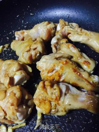 蜜汁叉烧鸡腿的做法步骤：6