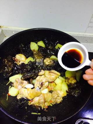 鸡腿肉炖土豆的做法步骤：10