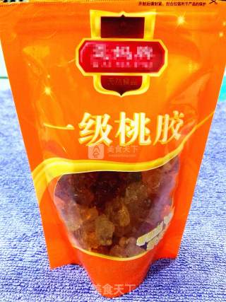 皂角仁桃胶雪燕粥的做法步骤：4