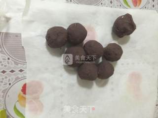 蛋黄酥的做法步骤：7
