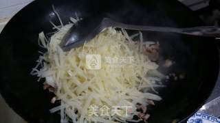 肉炒土豆丝的做法步骤：4