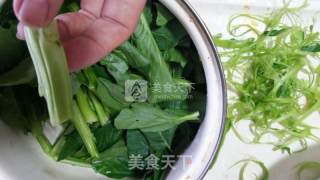 蒜蓉菜心的做法步骤：1