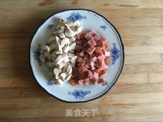 番茄鸡蛋面的做法步骤：2