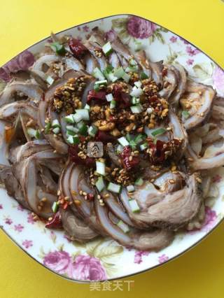 下酒菜---凉拌猪颈骨的做法步骤：7