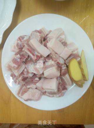 红烧肉的做法步骤：1