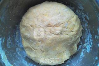 红糖鸡蛋玉米饼的做法步骤：3