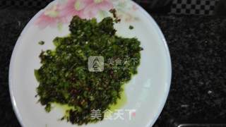 青椒韭菜饺子的做法步骤：2
