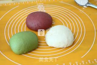 【再见渣难-九阳破壁豆浆机】豆浆风味的三色花卷的做法步骤：10