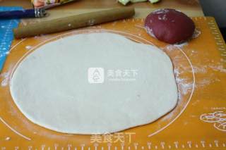 【再见渣难-九阳破壁豆浆机】豆浆风味的三色花卷的做法步骤：11