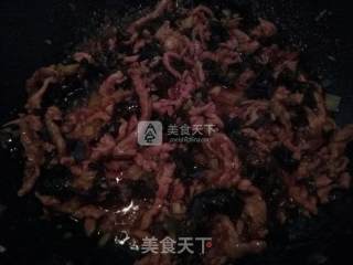 最爱的鱼香肉丝和她的做法步骤：5