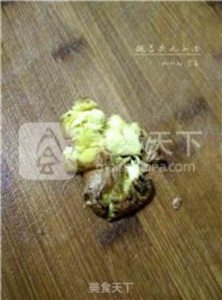 【春，食在达州】豌豆尖圆子汤的做法步骤：3