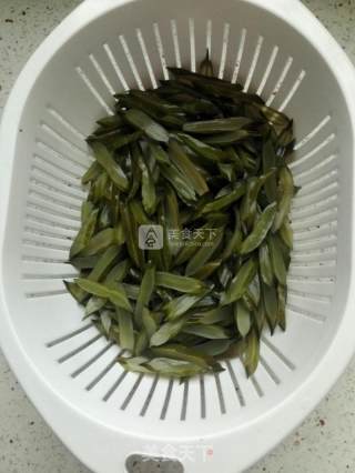 凉拌海白菜的做法步骤：1
