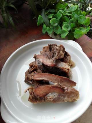 蒜香腊肉的做法步骤：1