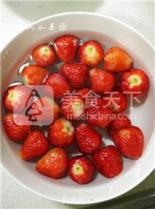【时令水果，且吃且珍惜】酸奶水果捞的做法步骤：1