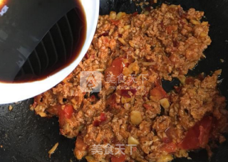 肉末茄子煲——教你茄子吸油少的秘诀，砂锅煲越放越入味？的做法步骤：10