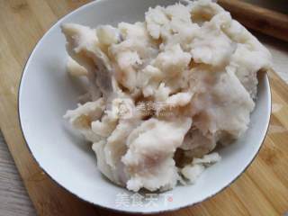 鸡蛋山药牛肉球的做法步骤：2
