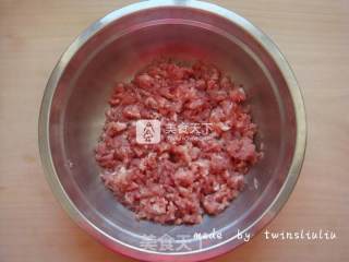 香菇酿肉的做法步骤：2