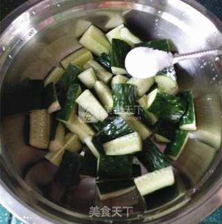 韩式辣酱拌腐竹的做法步骤：4