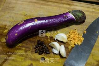 盘龙怪味茄的做法步骤：1