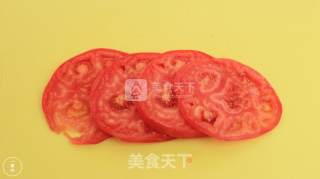 一厨作改善皮肤粗糙排毒水之番茄罗勒气泡水的做法步骤：1