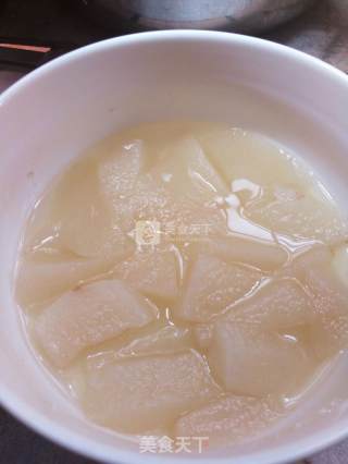 冰糖雪梨的做法步骤：4