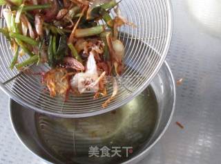香酥葱油蛋卷的做法步骤：4
